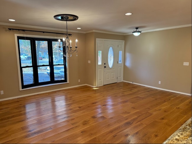 Photo - 23 N Howard Pl