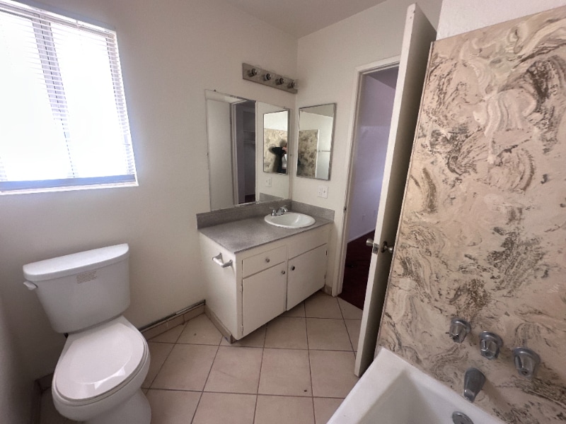 Photo - 149 W Buena Vista St