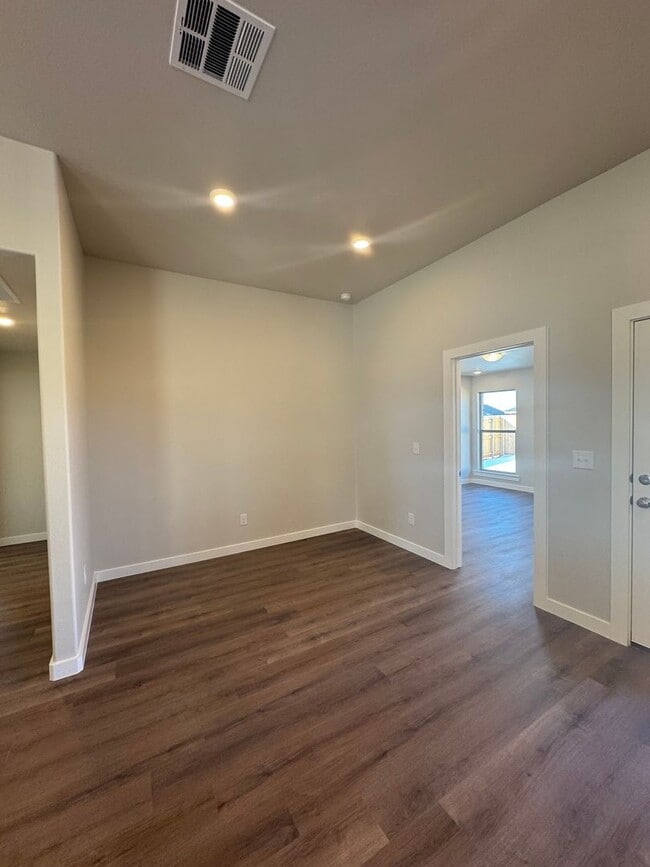 Photo - 6508 Lewisville Ln
