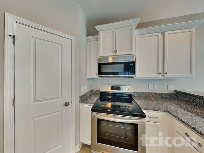 Photo - 152 Brewers Oak Ln