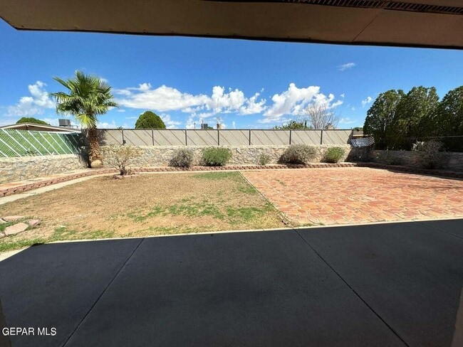 Photo - 5021 Dearborne Dr