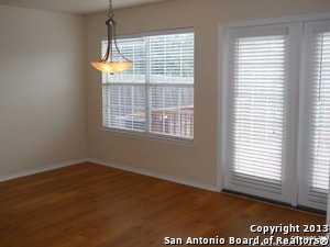 Photo - 8818 Kestrel Oak