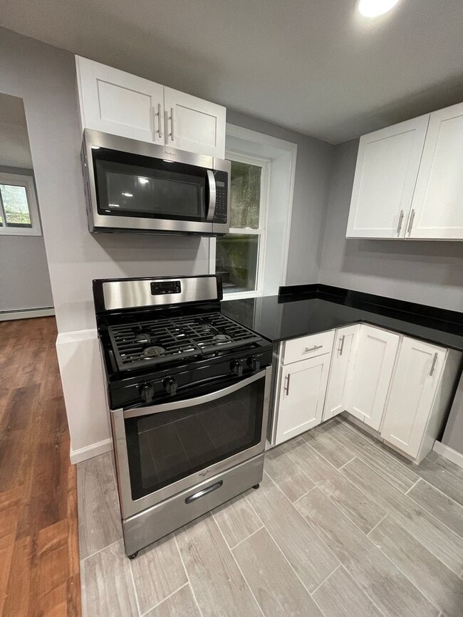 Photo - 156 South St Unit 1