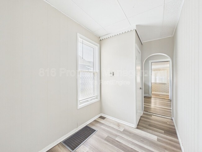Photo - 1222 S 40th St