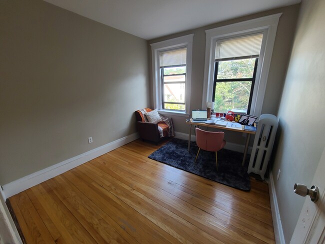 Building Photo - 7 Lothian Rd Rental