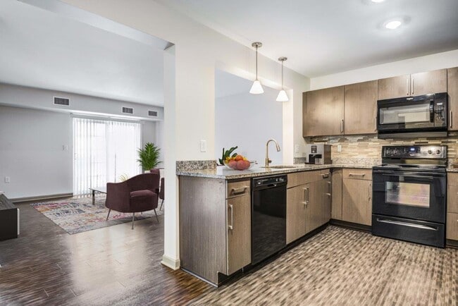 Photo - Greenwood Cove Apartment Homes