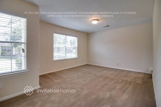 Photo - 6337 Mountain Pines Ln