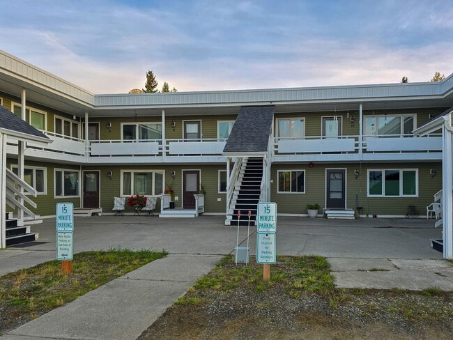 Building Photo - 2 Bed/1Ba Condo