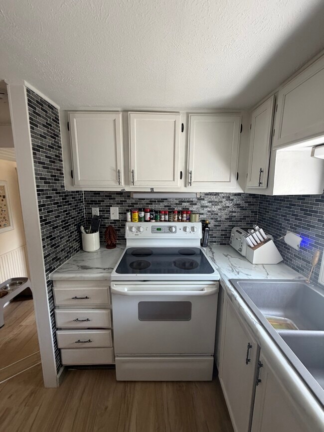 Photo - 253 Bendon Rd