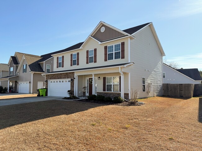 Photo - 207 Craftsman Dr