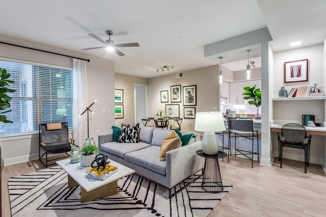 Building Photo - City Living, Extra Perks – Up to 1 Month F... Unit MBB2 Rental
