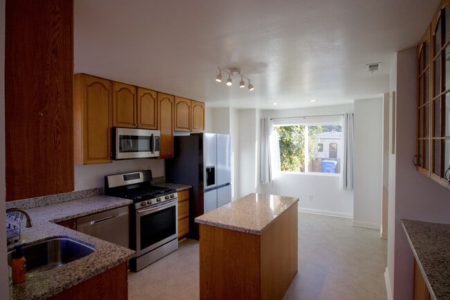 Photo - 1755 Tulane Ave