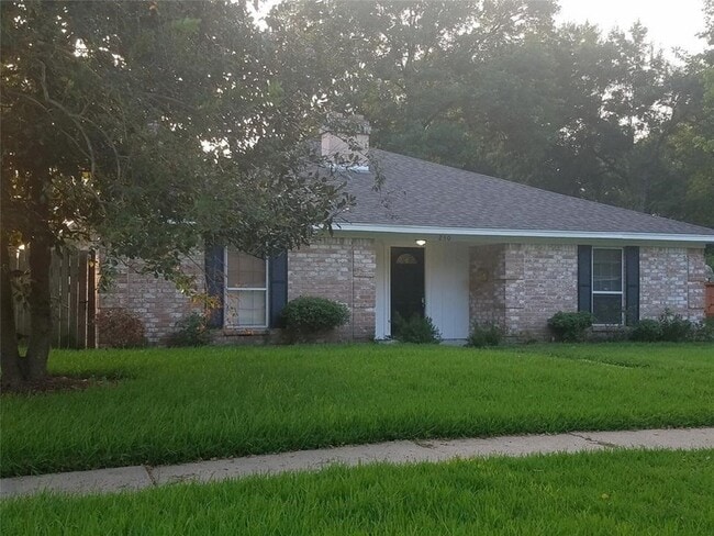 Building Photo - 230 Blue Castle Ln Rental
