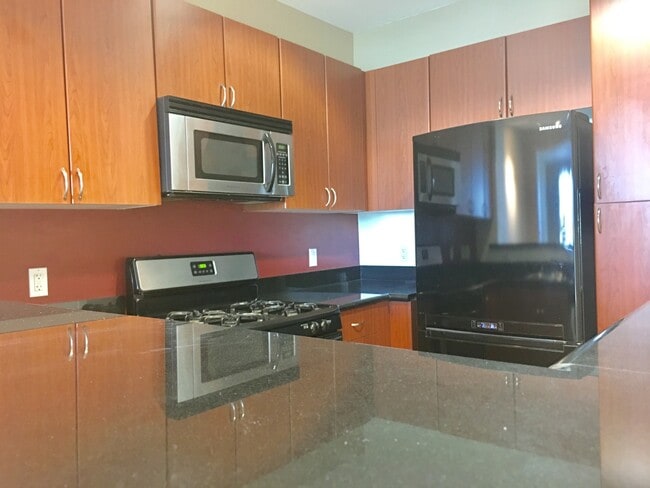 Building Photo - Stadium Lofts Unit 1801 Katella Ave #3123