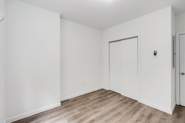Photo - 3003 W Glenwood Ave Unit 32