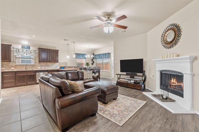 Photo - 120 Rustic Oak Ln