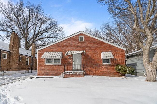 Building Photo - 5303 Hodiamont Ave