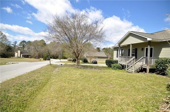 Photo - 90 Lee Road 2149