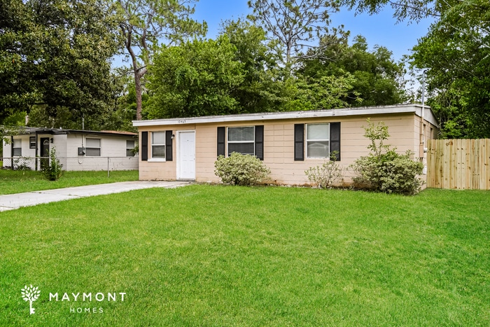 Photo - 10465 Keuka Dr