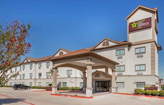 Furnished Studio-Baytown