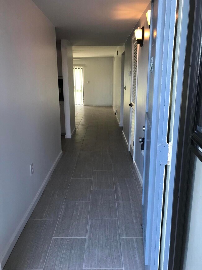 Photo - 199 Florida A1A Unidad C-101