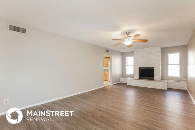 Photo - 2632 E Hillery Dr