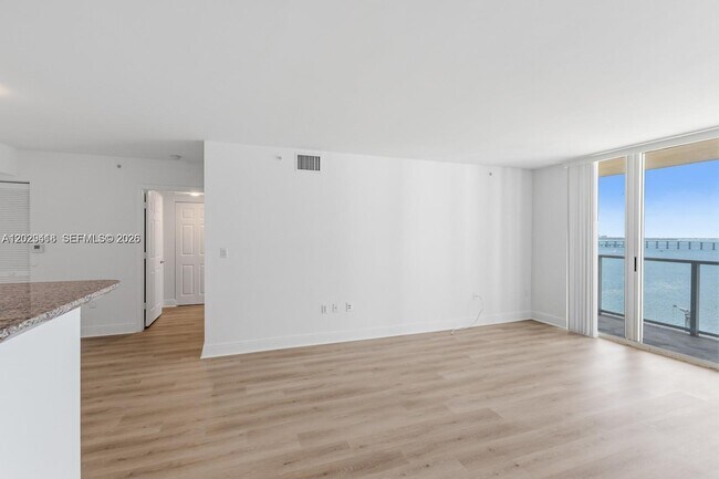 Photo - 1155 Brickell Bay Dr Unit 1609