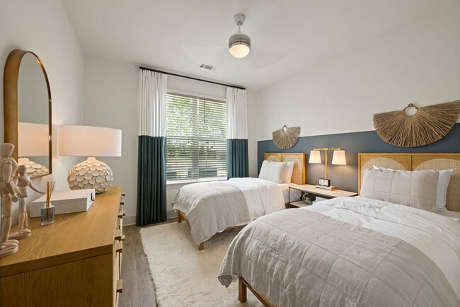The LakeHouse on Wylie apartments — community photo