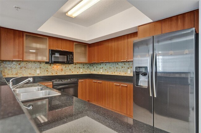 16699 Collins Ave Unit 2405