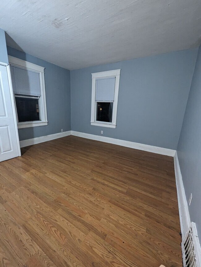 149 River St Unidad 149 River Street - Unit 1