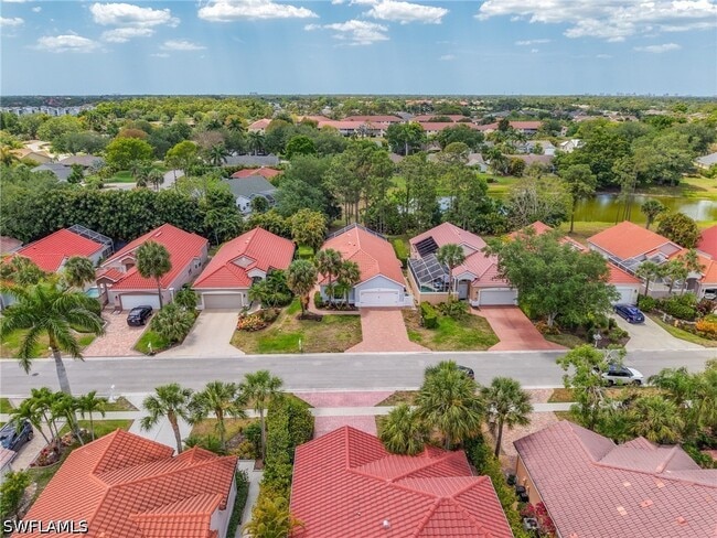 Building Photo - 351 Pindo Palm Dr