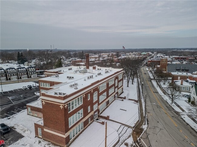 Photo - 25 E Spaulding St