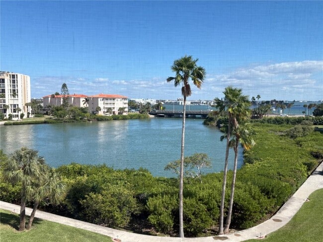 Building Photo - 7897 Sailboat Key Blvd S Unit 408