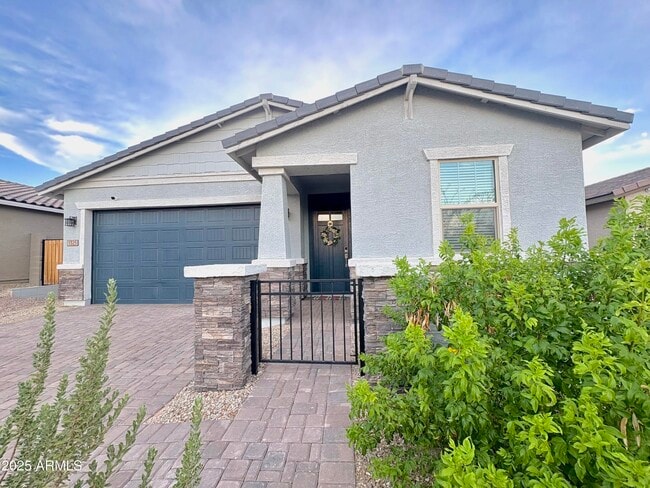 Building Photo - 1325 S 223rd Dr Rental