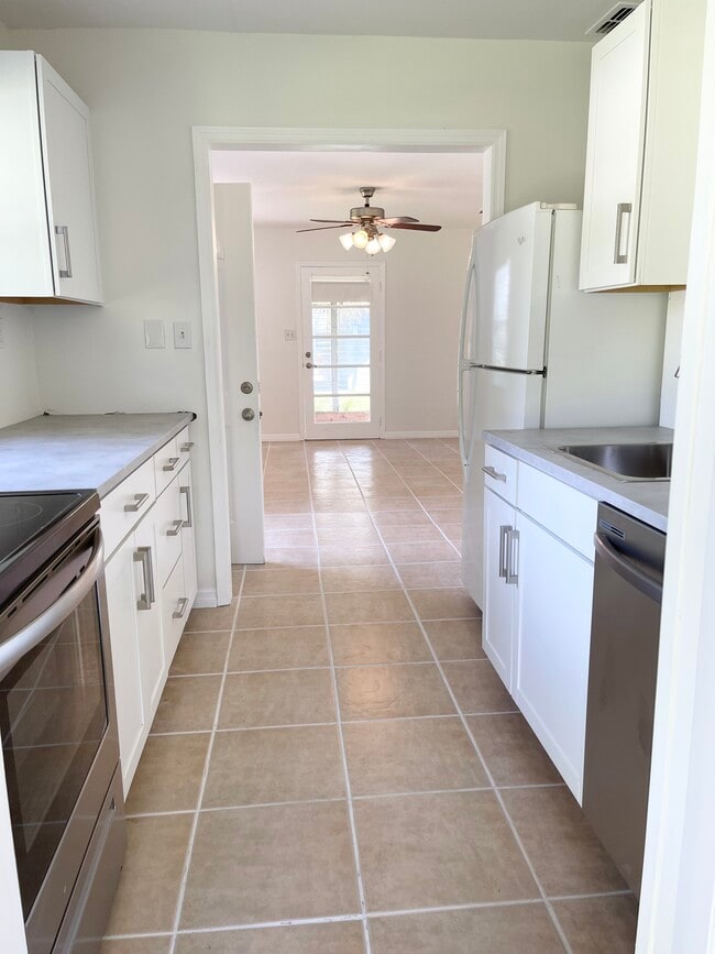 Photo - 5940 Dogwood Dr