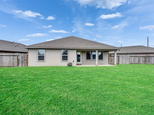 Photo - 8003 Black Forest Ln