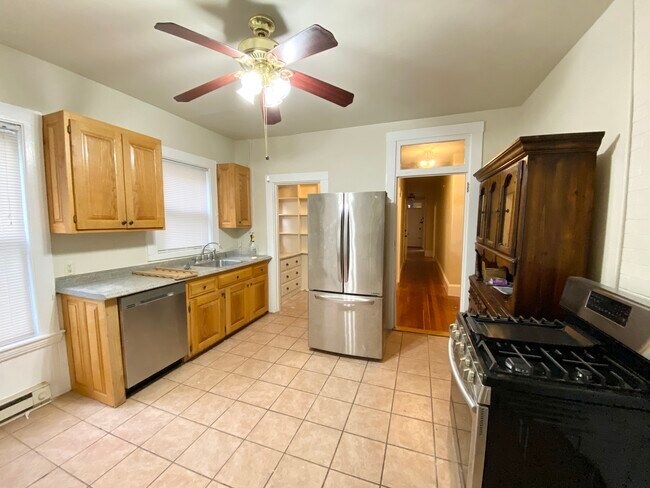 Photo - 89 Hillside St