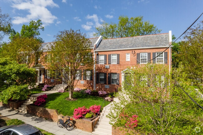 Building Photo - Spring Valley Apartments