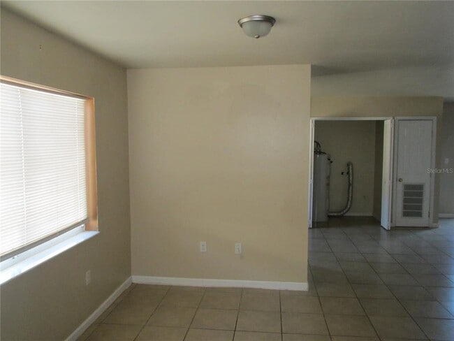 Photo - 464 Hippel St