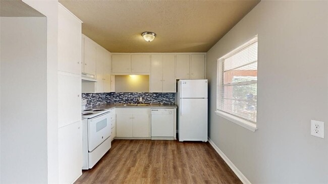 Photo - 3800 E 29th St Unit 15