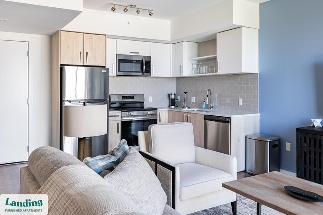 Photo - 200 NE 1st Ave Unidad 611.1412288