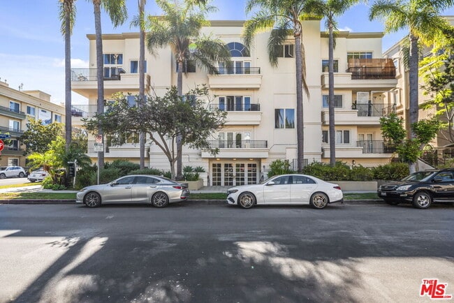 Building Photo - 435 Arnaz Dr Unit 101 Rental