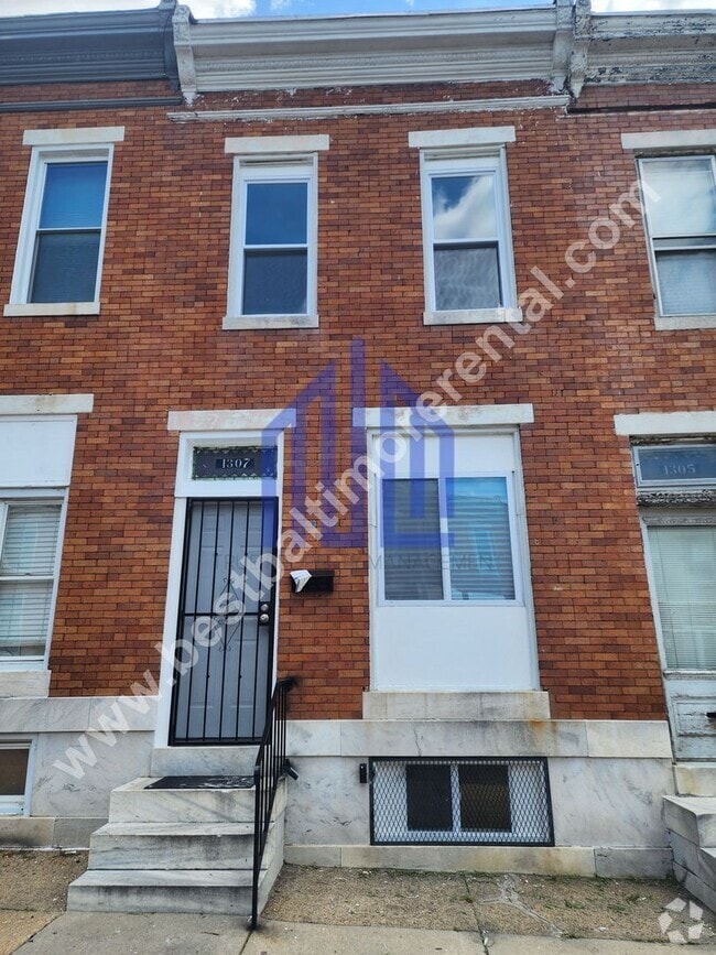 Building Photo - Coming Soon!!!!!! Spacious 3 Bedroom in We... Rental