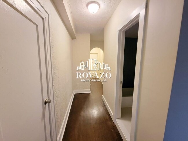 Photo - 691 Elizabeth Ave Unit 4