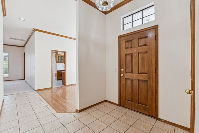 Photo - 11129 Springhollow Ct