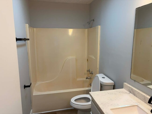 Photo - 938 Norris St