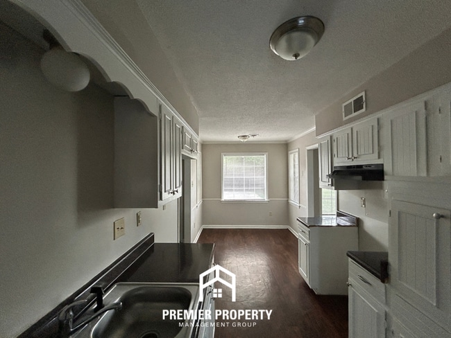 Photo - Spacious 4BR/2BA Southaven Home | Hardwood Floors, Fireplace & Fenced Yard with Shed