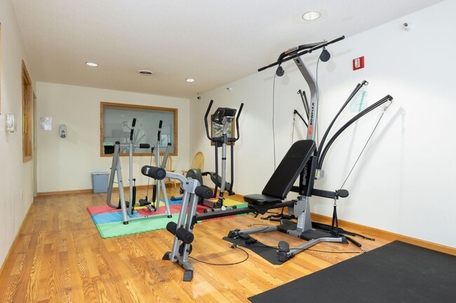 Photo - Pine Ridge Apartment Homes - 135 Marcou Rd...