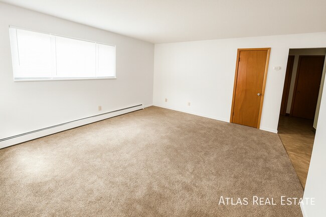 Photo - 851 30th Ave Ct Unit 4