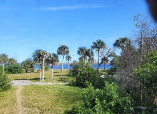 108 Murray Way Unit 1